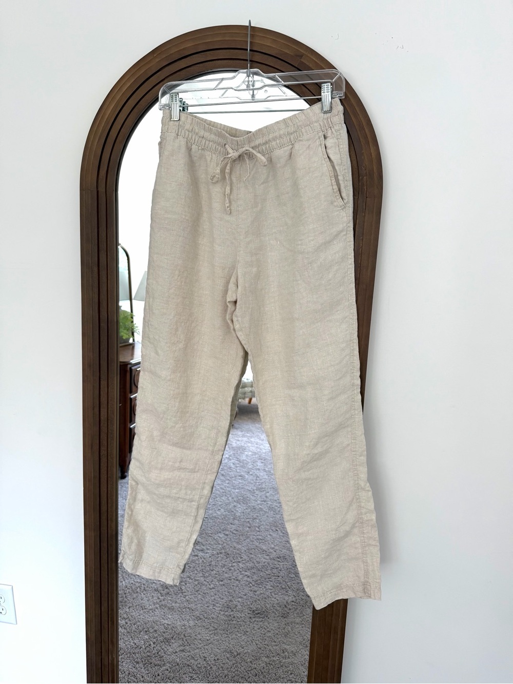 Women’s Lightweight Drawstring Linen Pants — Beige